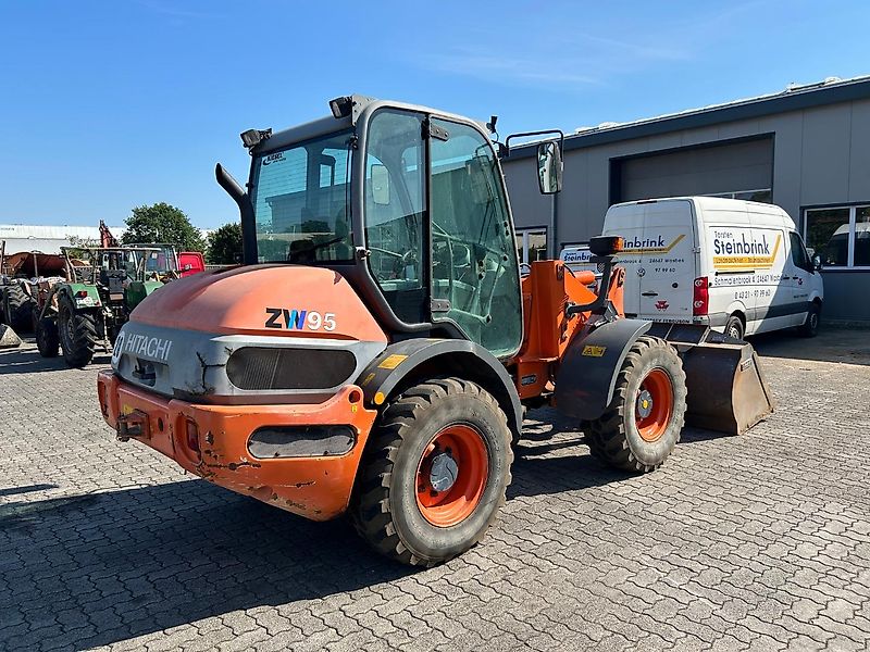 Hitachi ZW95