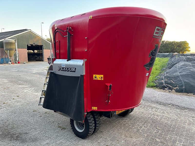 Peecon Biga 12 m3 mengwagen