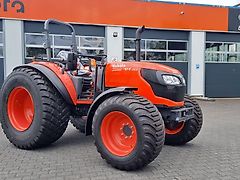 Kubota M4-063ROPS