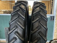 BKT Agrimax RT 955 300/95R52 151 B