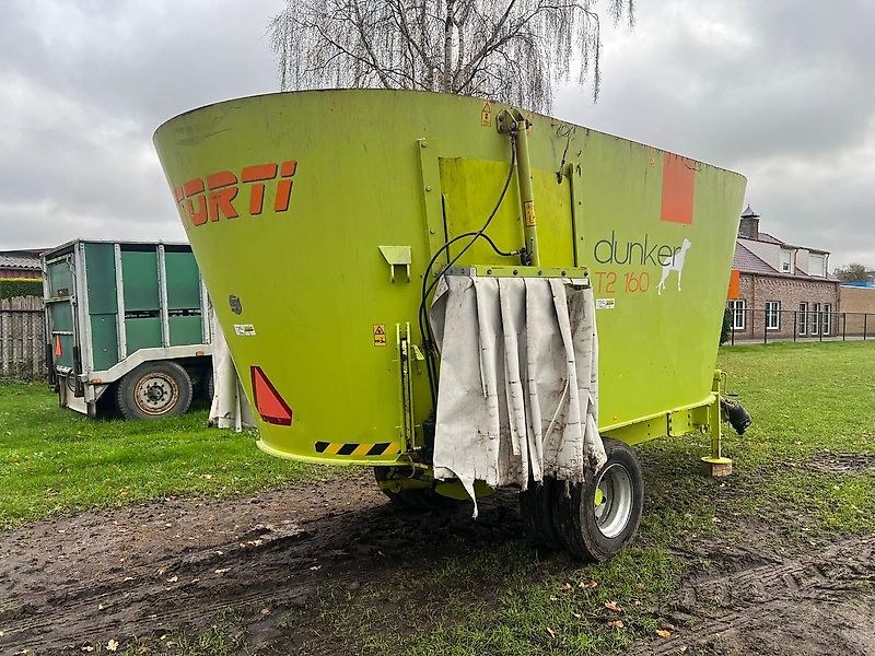 Storti Dunker T2-16 voermengwagen gebruikt