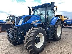 New Holland T7.225 AutoCommand Tractor