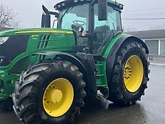 John Deere 6175R