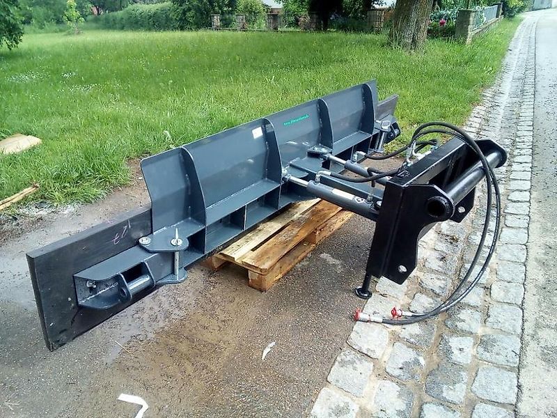 Hydraulischer Gummischieber | Hoflader | Teleskoplader