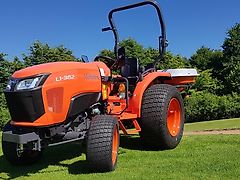 Kubota L1-382 Hydrostat -Turf Bereifung ab 0,99%