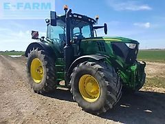 John Deere 6215r