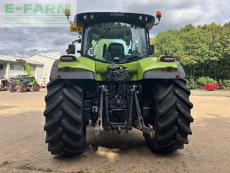 Claas ARION 640 CEBIS