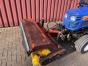 Iseki TM 3215 AHLK Kommunaltraktor Schlepper Winterdienst Traktor Iseki TM 3215 AHLK Kommunaltraktor Schlepper Winterdienst Traktor
