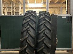 BKT Agrimax RT 955 230/95R36 130B