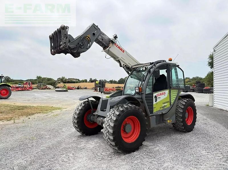 Claas scorpion 7040 varipower 30