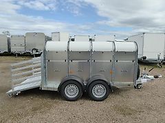 Ifor Williams TA 5 G Schweine/Kälber/Schafe/Ziegen 250x156x115cm 2,7 t VORRAT