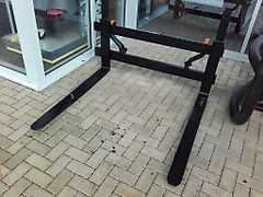 Quicke Alo 2500Kg Pallet Fork Set