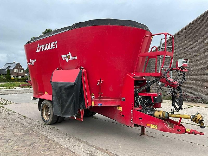 Trioliet 2-2400L X RANGE