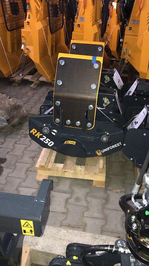 Uniforest Fällgreifer Energieholzgreifer Uniforest RK 250 B 250 K