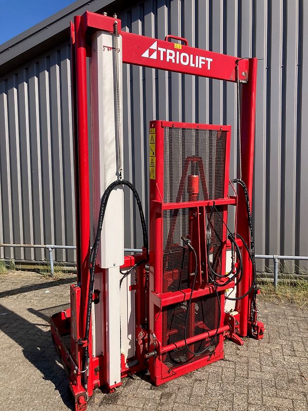 Trioliet TU 195 met hefmast