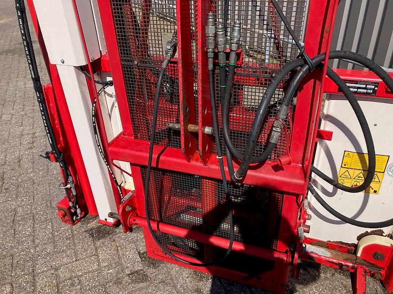 Trioliet TU 195 met hefmast