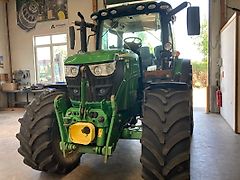 John Deere 6130R