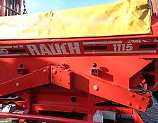 Rauch Rauch AERO 1115 Pneumatikstreuer 15m Arbeitsbreite 4 Fach Teilbreitenschaltung Pneumaticstreuer mit Abdeckplane Antrieb über Zapfwellenaufsteckpumpe Elektrohydraulische Teilbreitenschalung Beleuchtungsanlage Rauch Rauch AERO 1115 Pneumatikstreuer 15m Arbeitsbreite 4 Fach Teilbreitenschaltung Pneumaticstreuer mit Abdeckplane Antrieb über Zapfwellenaufsteckpumpe Elektrohydraulische Teilbreitenschalung Beleuchtungsanlage