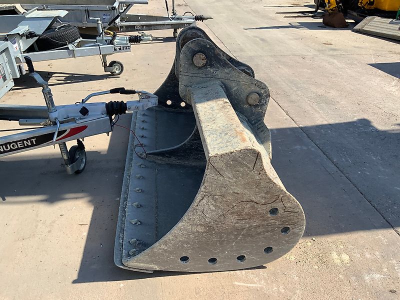 JCB 7ft Grader Bucket