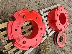 Fendt Wielgewichten 1000kg en 300 kg inkl. montageplaten
