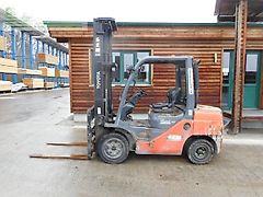 Toyota 02-fdjf35 ( triplex 5,5m ) + ss + zv + ls + halb