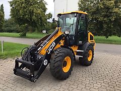 JCB 409 Agri Kompaktradlader Stufe 5