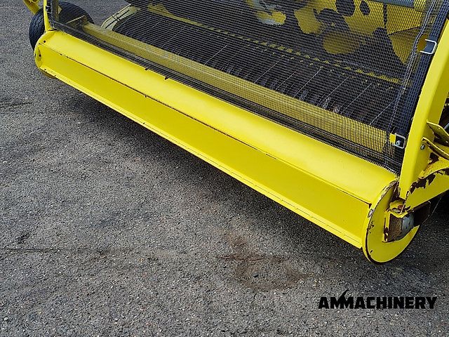 John Deere 639 pick-up