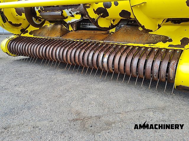 John Deere 639 pick-up