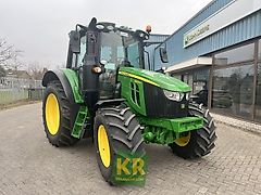 John Deere 6100M #692400