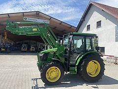 John Deere 5067 E