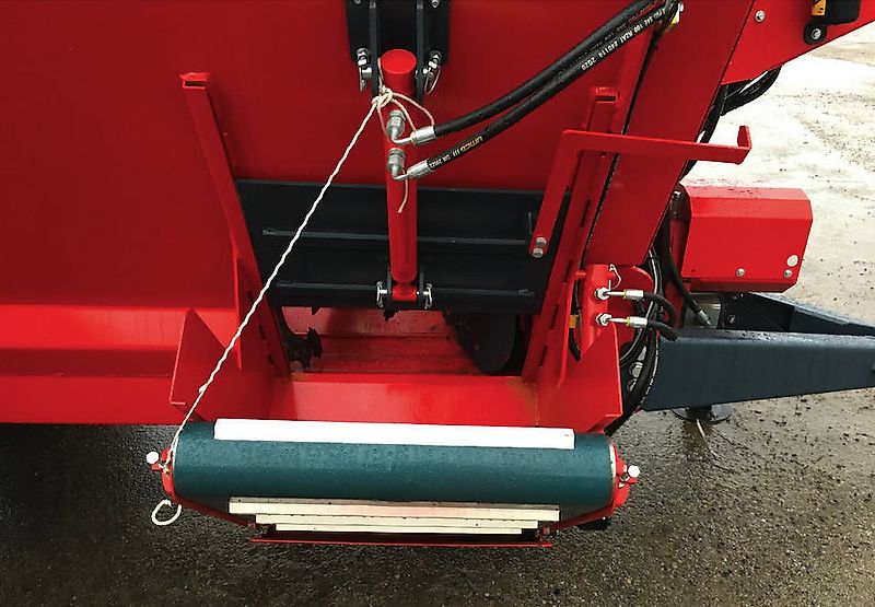 FiMAKS Poziomy wóz paszowy Fimaks FMH I 6m3