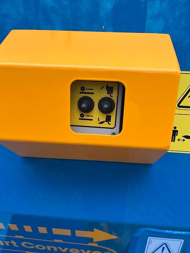 Kidd 475 TC Einstreugerät mit Mahlfunktion, Strohmühle