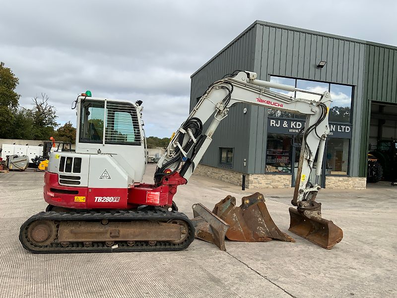 Takeuchi TB280FR Digger (ST24595)