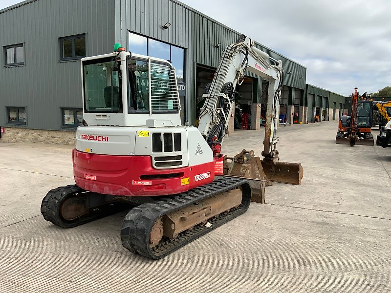 Takeuchi TB280FR Digger (ST24595)