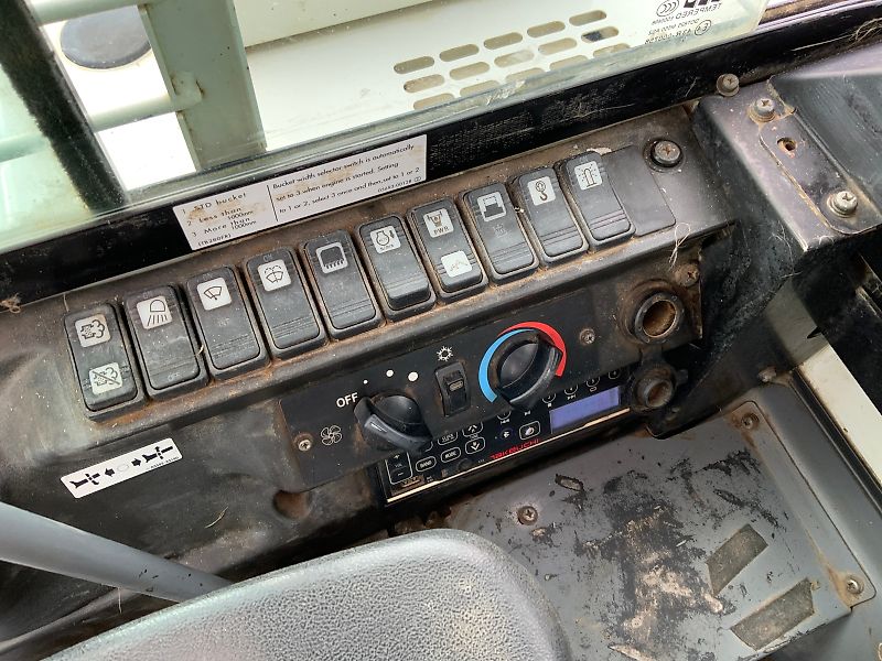 Takeuchi TB280FR Digger (ST24595)