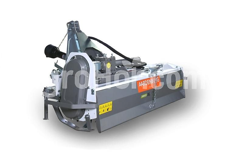 Aardenburg Omikron M 1800 Plus / Fräse mit hydraulischem Seitenverschub 180 cm