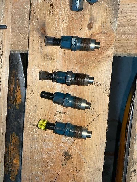 Kubota V3600-T pompa wtryskowa wtryski (Części zamienne)