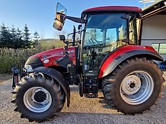 Case IH Farmall 75 C mit Fronthydraulik, Frontlader und Schaufel sowie Palettengabel