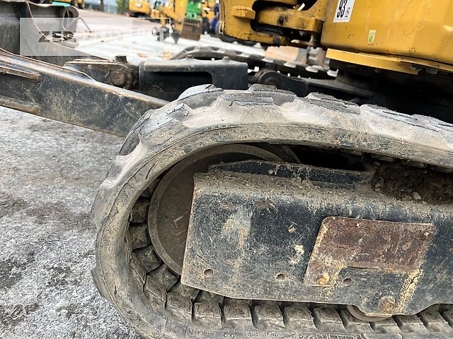 Caterpillar 301.8-05A