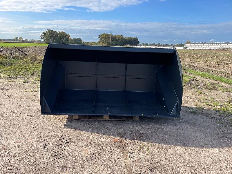 1986 Hochkippschaufel high dump bucket 2,40m/2,76m3 Schaufel für Hackschnitz Bucket for wood chips