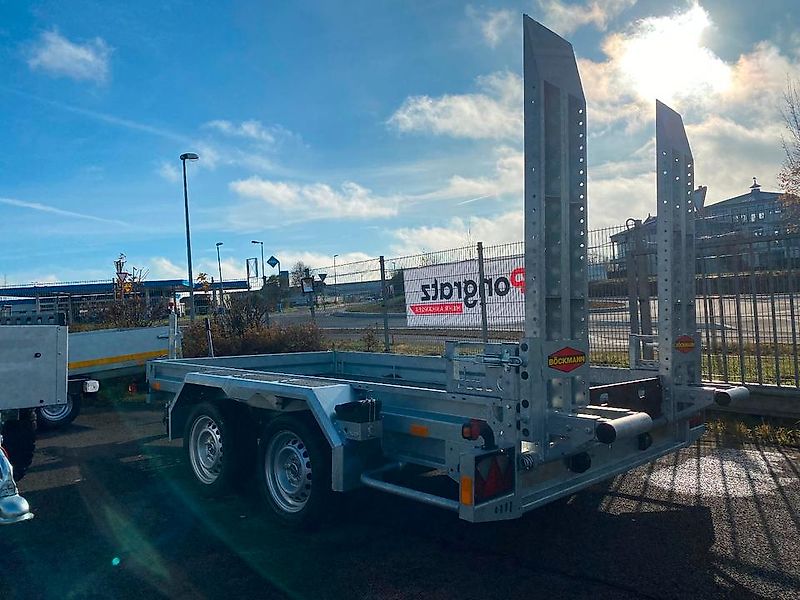 Böckmann Baumaschinenanhänger 3500kg Baggeranhänger 303x62x19cm