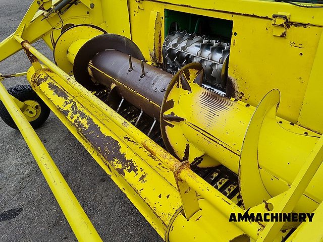 John Deere 630B pick-up