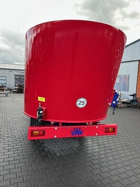 BWH Überarbeitung Futtermischwagen 20-30 cb