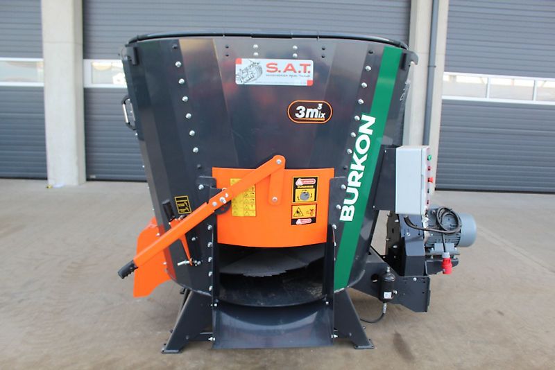 Burkon Futtermischer-3,0m³ -Elektromotor+Gelenkwelle