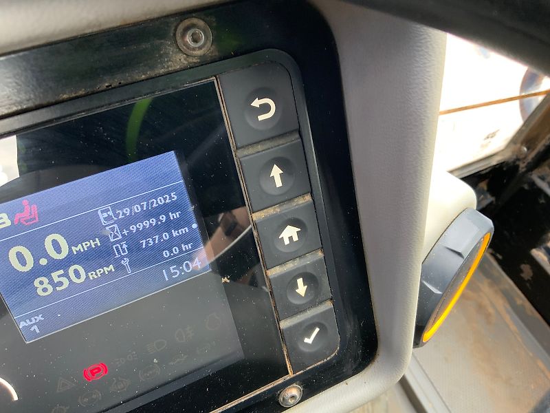 JCB TM320S Pivot Steer Telehandler (ST23560)