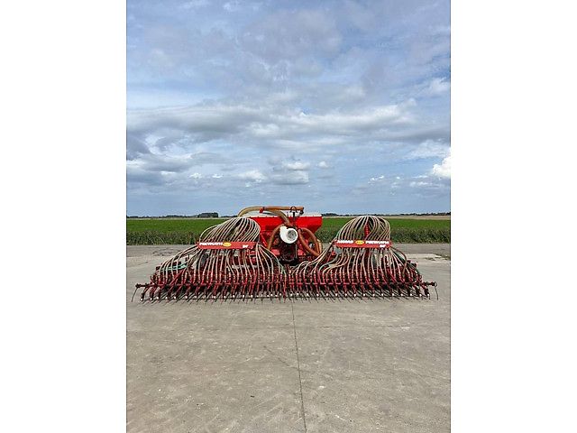 Lely rotorkopeg + Accord zaaimachine