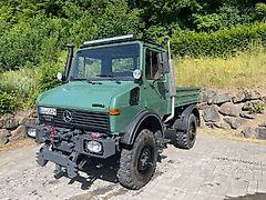 Mercedes-Benz U1000