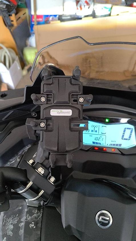 agriSMART smartGRIP uchwyt/mocowanie do sterownika komputera telefonu kamery do Fendt Claas John Deere Valtra Massey Ferguson Kubota Deutz Fahr Zetor Case New Holland