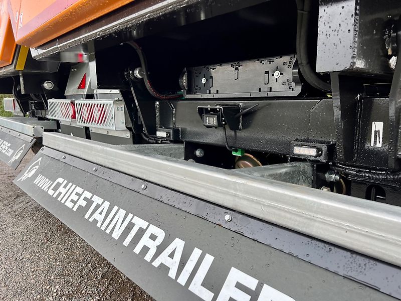 Chieftain Chieftain XCEL 20 Ton Half Pipe Dump Trailer