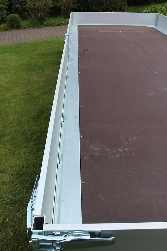 Eduard Hochlader 3000kg Lademaß 506x200x30 cm